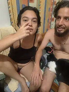 Meeliivee stripchat live cam model