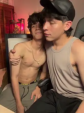 MyLatinHotBoys stripchat live cam model