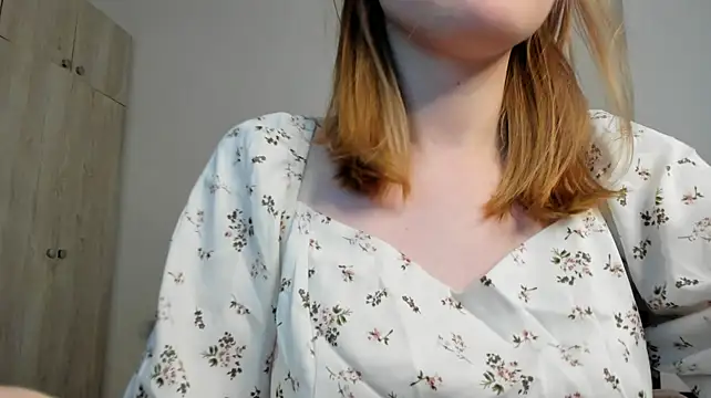ReddHotPipper stripchat live cam model
