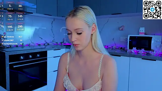 Anadeyaaa stripchat live cam model