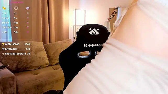 graseflower stripchat live cam model