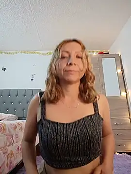 makarenasexyy stripchat live cam model