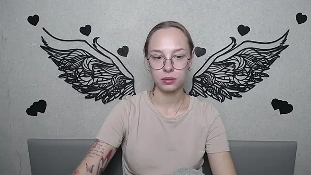 SteshaGlass stripchat live cam model