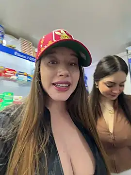 roouse stripchat live cam model
