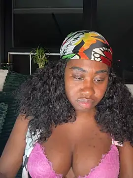 juicesowet stripchat live cam model