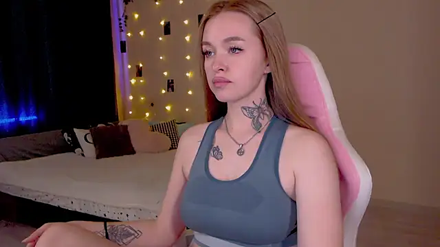 Naughty_Mable stripchat live cam model