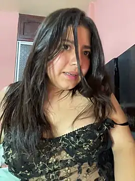 draantoSW15 stripchat live cam model