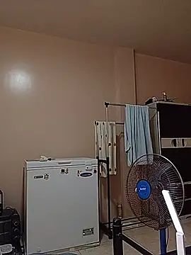 WetVirginPussy stripchat live cam model