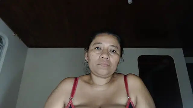adrixxx38 stripchat live cam model