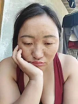 zhen-zo stripchat live cam model