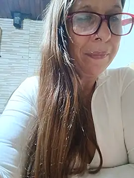 cari75 stripchat live cam model