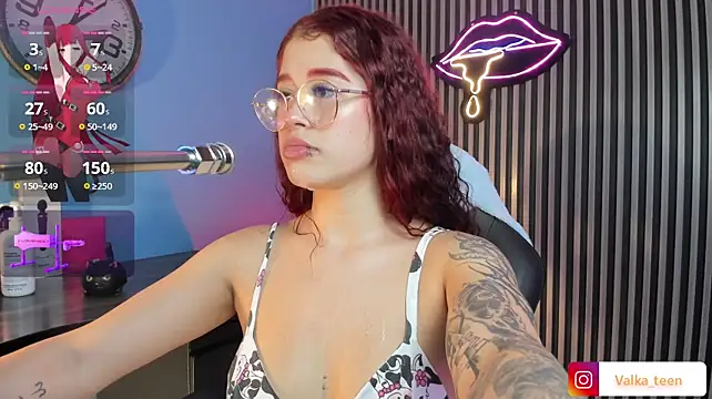 Valka_teen1 stripchat live cam model