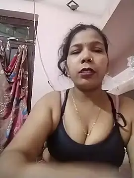 ANURANI99 stripchat live cam model