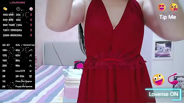 Elvira_baby stripchat live cam model