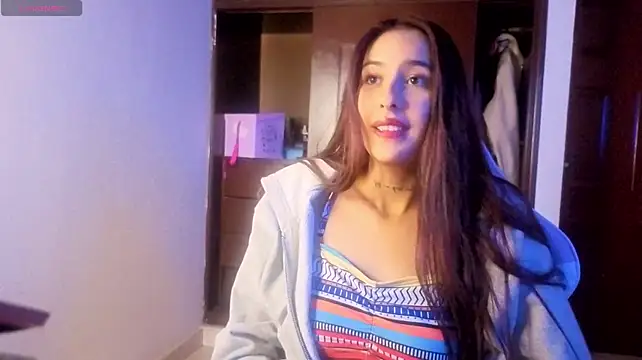 allysy_nc stripchat live cam model