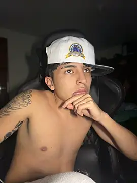 pabonsito stripchat live cam model