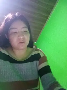 Zoe_aylor stripchat live cam model