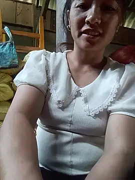Maikute9696 stripchat live cam model