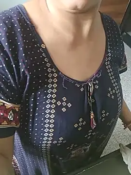 angel_ridhi stripchat live cam model