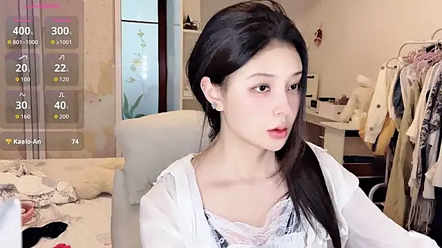 secret-anan stripchat live cam model
