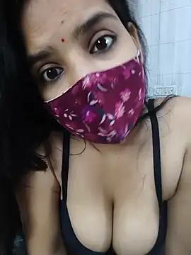 shalini_gupta05 stripchat live cam model