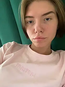Lisaaa_Alisa stripchat live cam model
