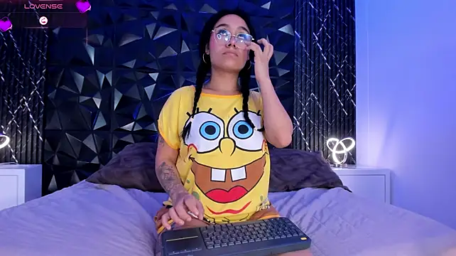AnaiaClarck stripchat live cam model