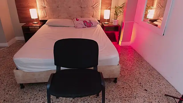 Melissalab55 stripchat live cam model