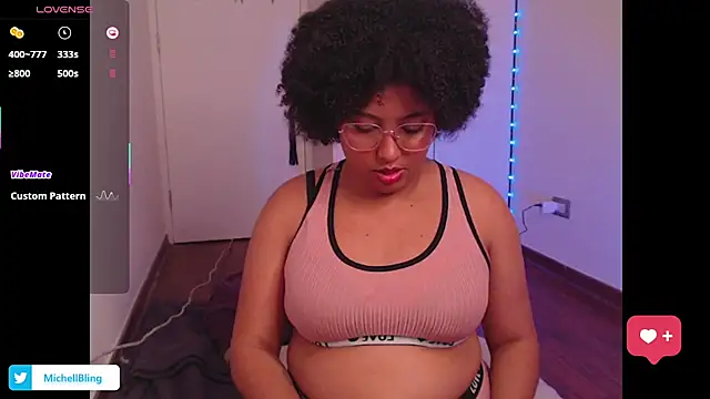 michell_bling1 stripchat live cam model