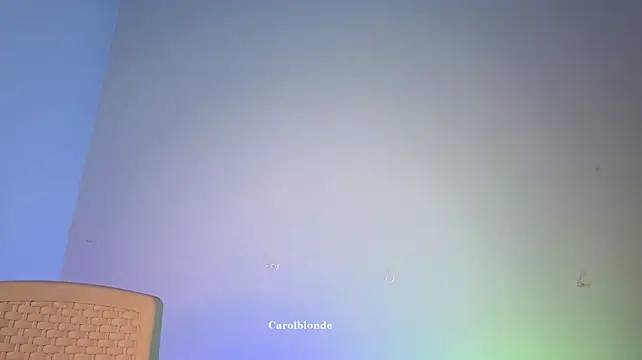 Carolblonde stripchat live cam model