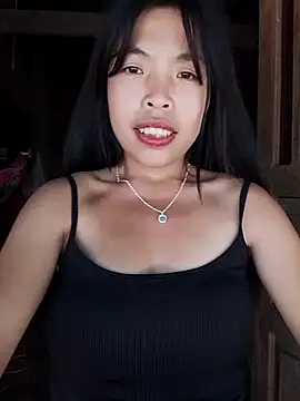Hikomy- stripchat live cam model
