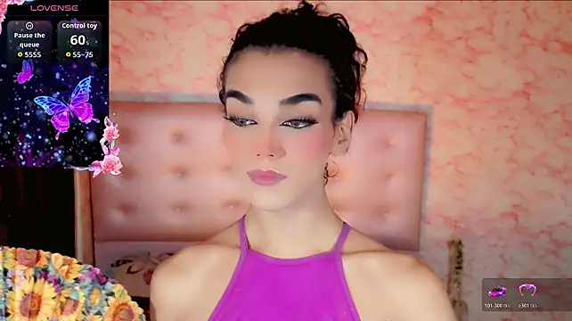 the-horus-girl stripchat live cam model