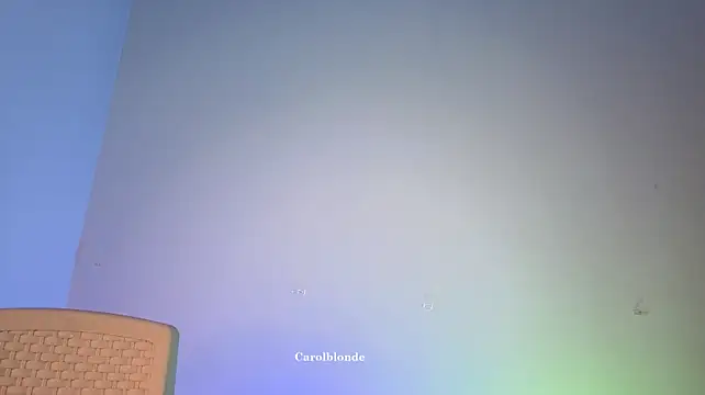 Carolblonde stripchat live cam model