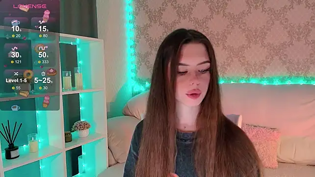 HolyMiax stripchat live cam model