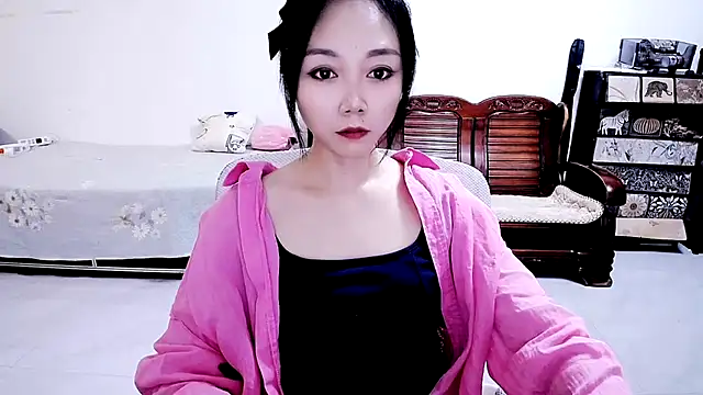 linger888 stripchat live cam model