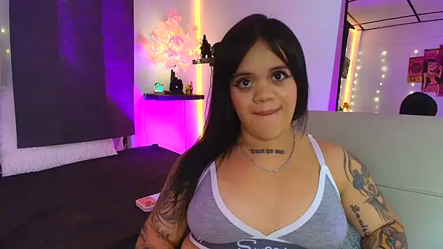 SussyRoxy_ stripchat live cam model