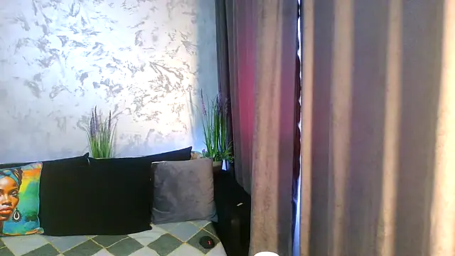 ADaisyAshe stripchat live cam model