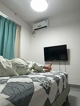 Xiao_Mao_meow stripchat live cam model