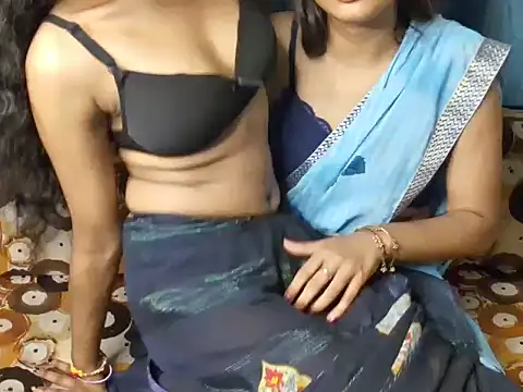 wild_saanvi stripchat live cam model