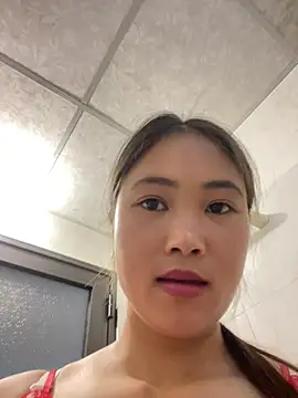 Dovia-sy stripchat live cam model