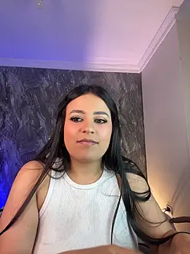 Nina_Blaze stripchat live cam model