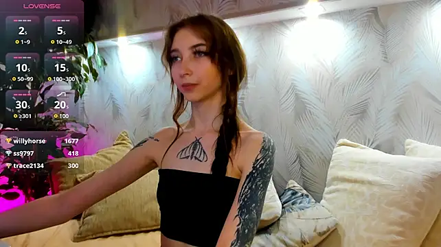 Ellen_Hops stripchat live cam model