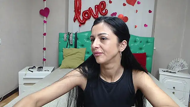 EvaClarkk stripchat live cam model