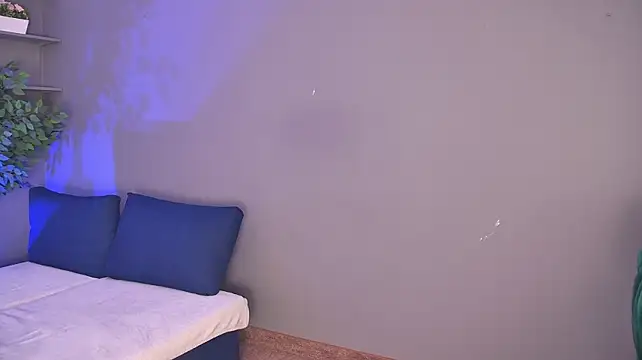DesiMissy stripchat live cam model