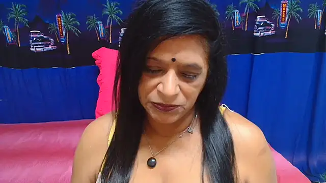 INDIANFUSION stripchat live cam model