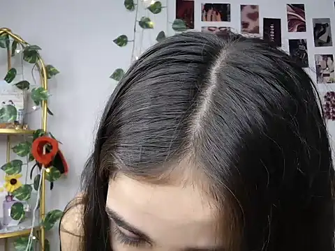 Dasydoll stripchat live cam model