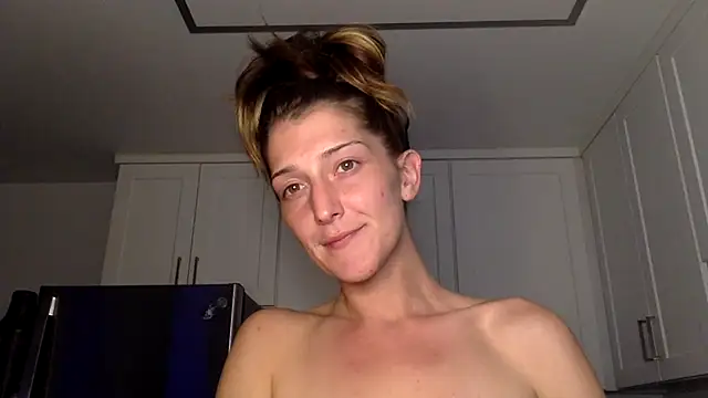 Phattpinktaco stripchat live cam model