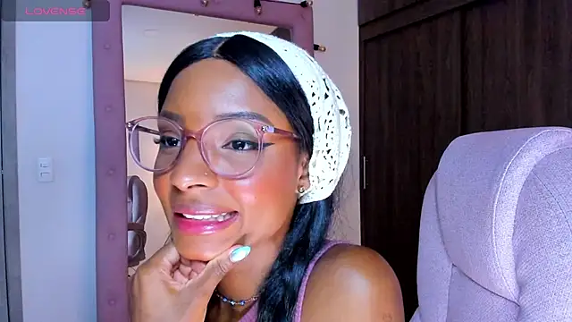 alikahouston4 stripchat live cam model