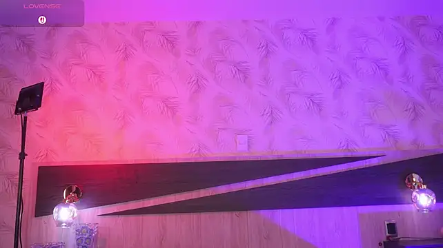 dana_hazze stripchat live cam model