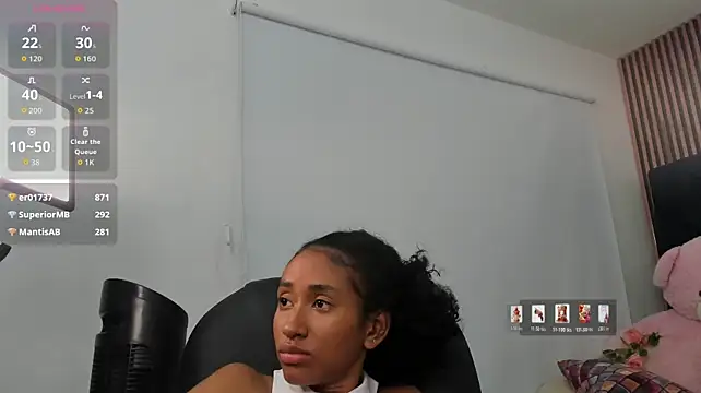 vicky_castillo stripchat live cam model